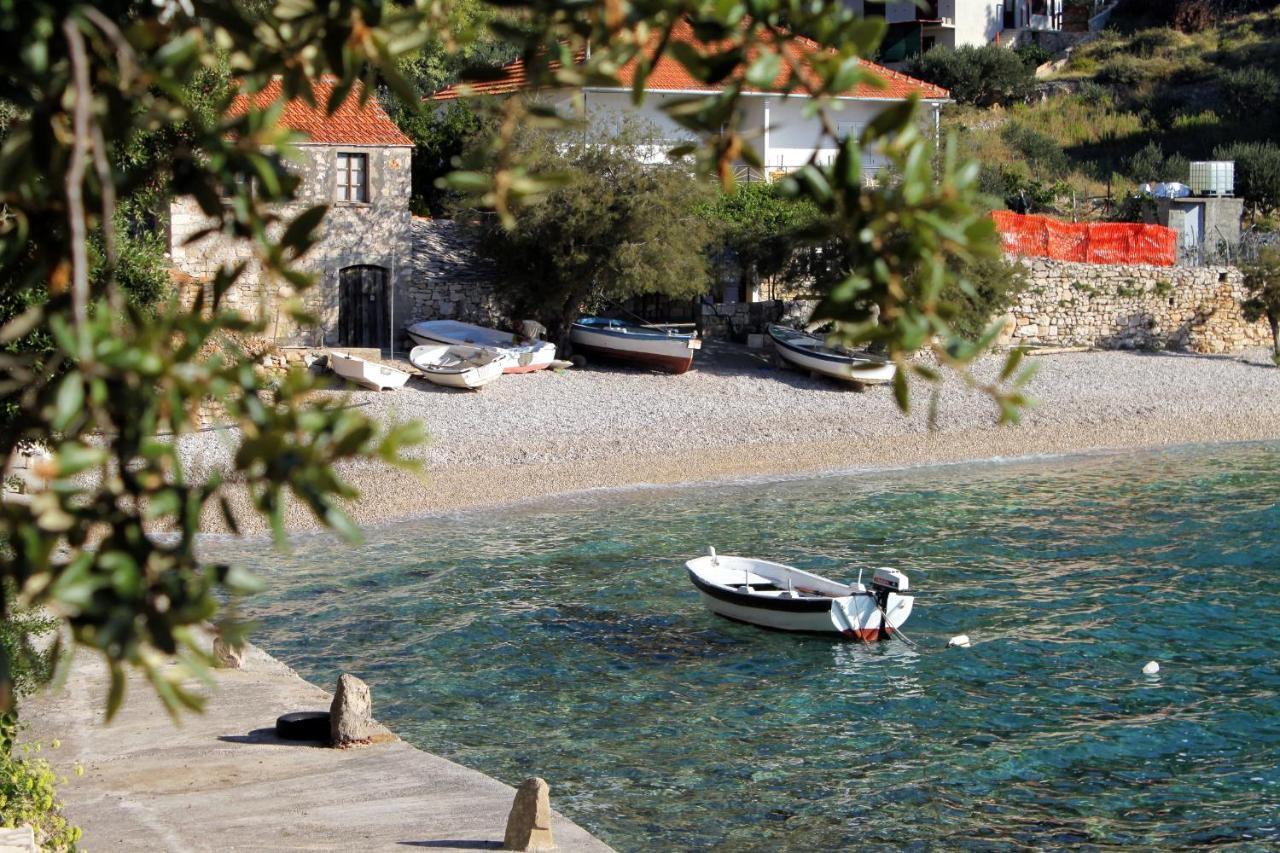 Seaside Secluded Apartments Cove Torac, Hvar - 589 Gdinj ภายนอก รูปภาพ