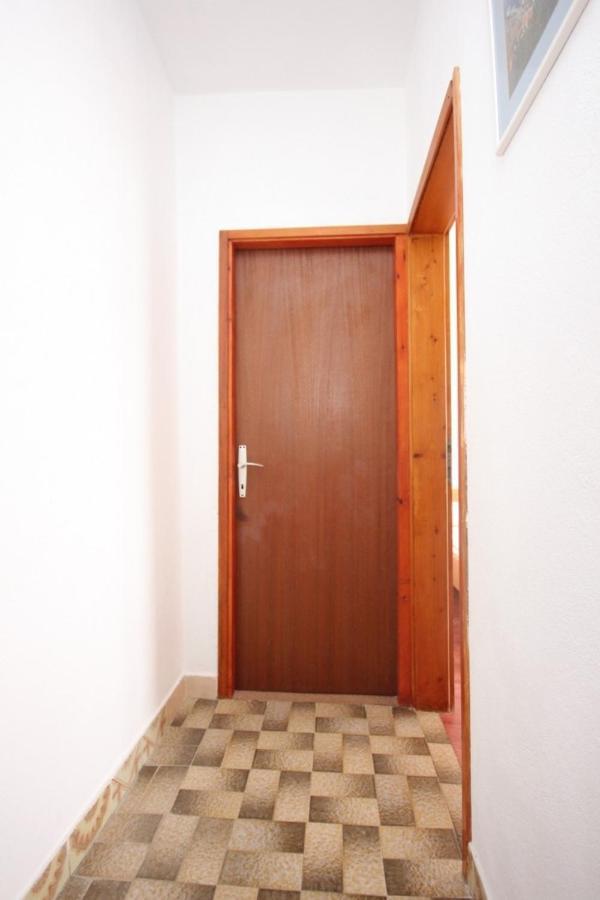 Seaside Secluded Apartments Cove Torac, Hvar - 589 Gdinj ภายนอก รูปภาพ